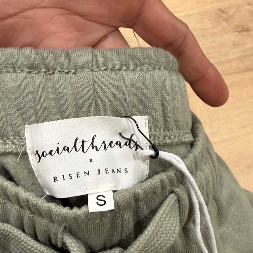 Social Thread Comfy Green Jogger — image 7 of 8